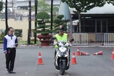 Hướng dẫn lái xe an toàn